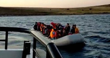 Türk Kara Sularına İtilen 40 Sığınmacı Kurtarıldı