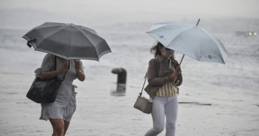 Türkiye’de sağanak yağışlar durmayacak: Meteoroloji’den bölge bölge uyarı