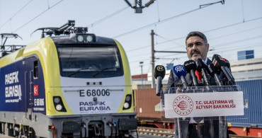 Türkiye'nin İlk Özel Uluslararası Yük Treni Yola Çıktı