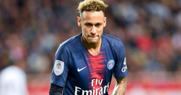 UEFA, Manchester United Maçından Sonra Küfür Eden Neymar'a Soruşturma Başlattı