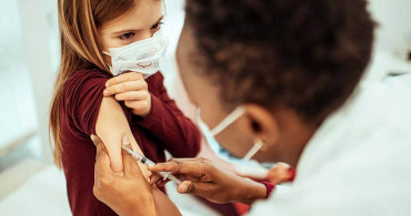 Uğur Şahin, Çocuklar İçin Kovid-19 Aşısı Geliştirildiğini Duyurdu