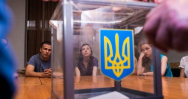 Ukrayna Seçimlerinin Lideri İkinci Kez Zelenskiy Oldu