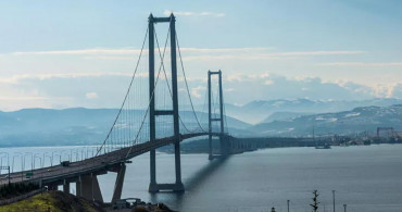 Ulaştırma ve Altyapı Bakanı Adil Karaismailoğlu açıkladı: Osmangazi Köprüsü rekor kırıyor! Yıllık garanti geçişi karşıladı!