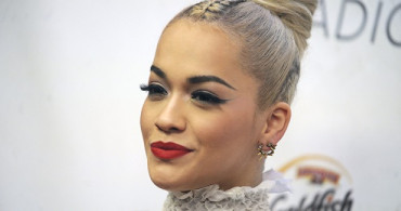 Ünlü Şarkıcı Rita Ora'ya Hayranından Beklenmedik Hareket