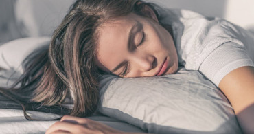 Uyku Apnesi Nedir, Belirtileri ve Tedavi Yöntemleri Nelerdir?