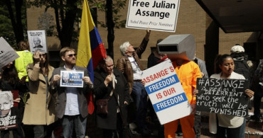 WikiLeaks Kurucusu Julian Assange'a 50 Hafta Hapis Cezası Verildi