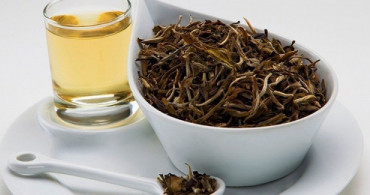 Yağ Yakıcı Beyaz Çayı Nasıl Tüketmeli? Beyaz Çayın Sağlığa Faydaları Nelerdir? 
