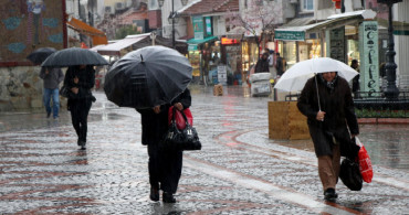 Yağışlı ve serin hava geri geldi: Meteoroloji’den yeni uyarı