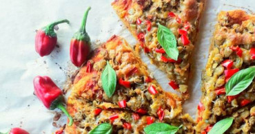 Yeşil Mercimek Ve Tam Buğday Unlu Pizza Tarifi