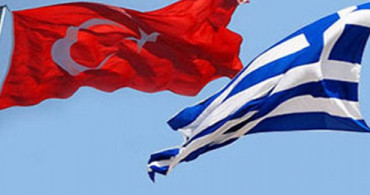 Yunanistan Dışişleri Bakanlığı, Türk Bayrağı Yırtan Irkçı Vekilini Kınadı