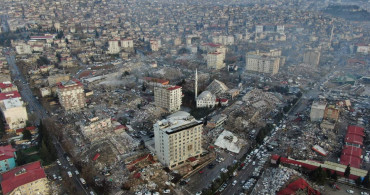 Yüzyılın felaketinde mucizeler devam ediyor: İlk sözleri yürekleri sızlattı