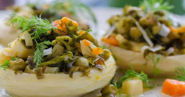 Zeytinyağlı enginar yemeği tarifi: en güzel ve lezzetli zeytinyağlı enginar yemeği nasıl yapılır? Zeytinyağlı enginar yemeği malzemeleri ve pratik tarifi