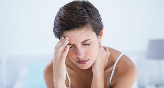 Enseden gelen baş ağrısı neden olur, nasıl geçer? Baş ağrısını yok eden doğal çözümler