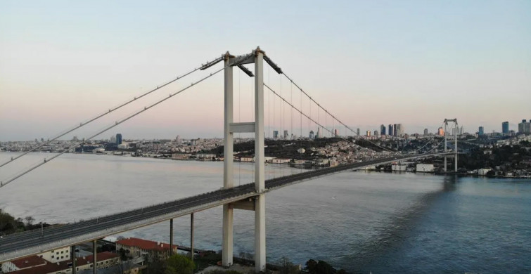 15 Temmuz Şehitler Köprüsü'nde zincirleme kaza: Trafiği felç etti!