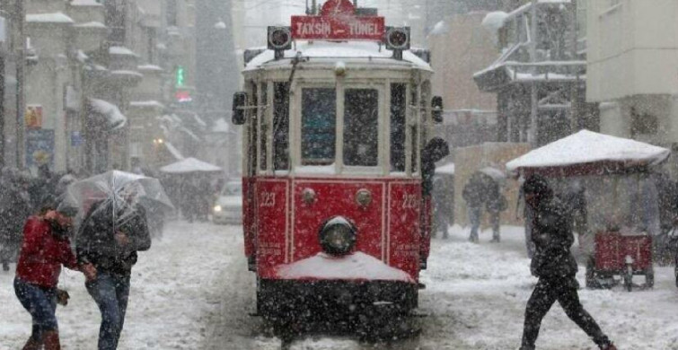 18 - 31 Mart İstanbul'da hava durumu nasıl olacak? İstanbul'da kar yağışı kaç gün sürecek? İstanbul 15 günlük hava durumu