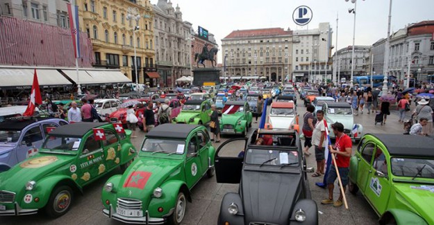3 Bin Klasik Araba Hırvatistan'da Buluştu