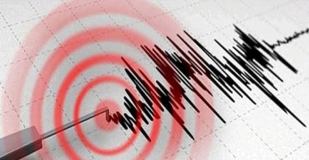İran'da 5.4 Büyüklüğünde Deprem 