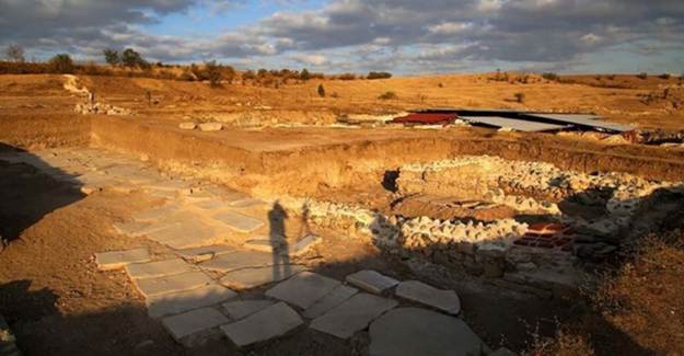 800 Senedir Kullanılmayan Pompeiopolis Antik Kenti'ndeki Yol Açılıyor