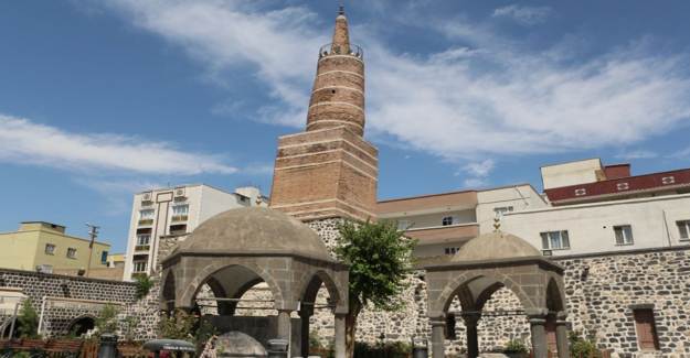 860 Yıllık Tarihi Cizre Ulu Camii'nde Restorasyon
