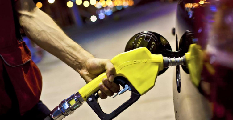 9 Haziran 2022 Benzin ve motorin fiyatları ne kadar, benzin ve motorine zam gelecek mi? Araç sahipleri dikkat! Akaryakıt fiyatlarına çifte zam geliyor