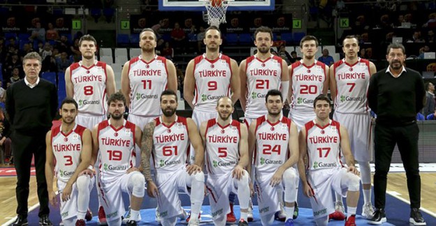 A Milli Erkek Basketbol Takımı Slovenya Yolcusu
