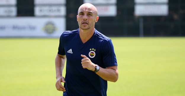 Aatif Chahechouhe, Fenerbahçe’ye Veda Etti!