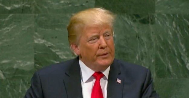 ABD Başkanı Trump Konuştu, Salondakiler Gülmeye Başladı!