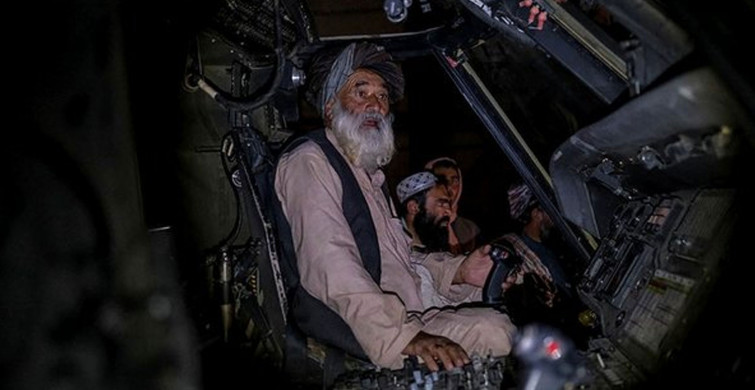 ABD'nin Bagram Üssü Artık Taliban'ın Karargahı Oldu
