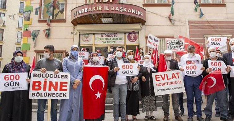 Acılı Aileler Evlat Nöbetinde 600 Günü Geride Bıraktı