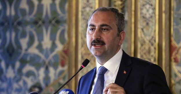Adalet Bakanı Abdulhamit Gül Nöbetçi Noter Uygulamasına Geçileceğini Açıkladı