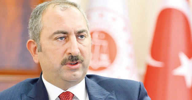 Adalet Bakanı Gül: Deprem Bölgesinde Adliye Hizmetleri Sürüyor