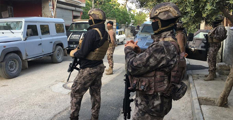 Adana’da 10 Terör Şüphelisi Gözaltına Alındı