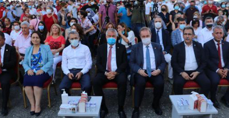 Adana'da CHP'lilerin Hizmet Şovu! Faik Öztrak'ın Temelini Attığı Projenin Üstü Toprakla Kapatıldı