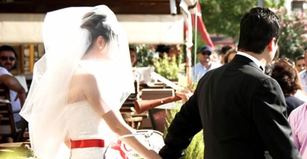 Adana'da Düğüne 111 Bin TL'lik Korona Cezası