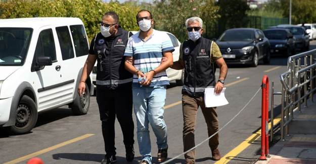 Adana'da FETÖ'nün 'Bölge İmamı' Tutuklandı