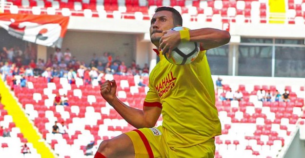Adis Jahovic: Sivasspor Türkiye'nin En İyi Futbol Oynayan Takımı