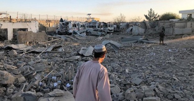 Afganistan'da Cenaze Törenine Bombalı Saldırı: 3 Ölü