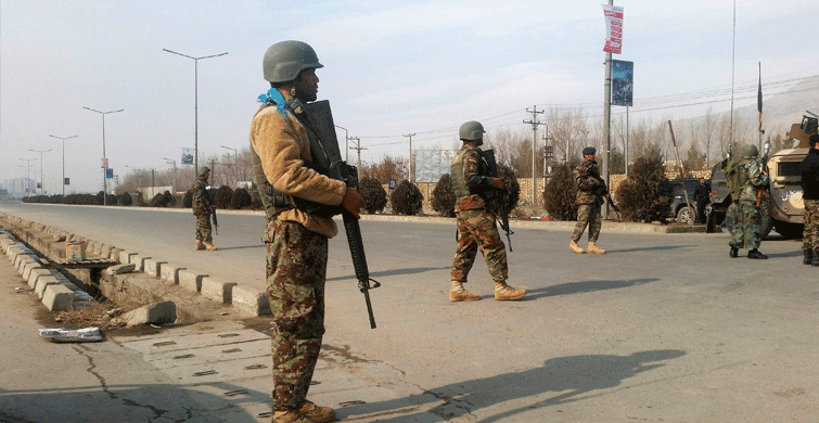Afganistan'da Çıkan Çatışmada 3 Güvenlik Görevlisi Öldü, 9’u Yaralandı