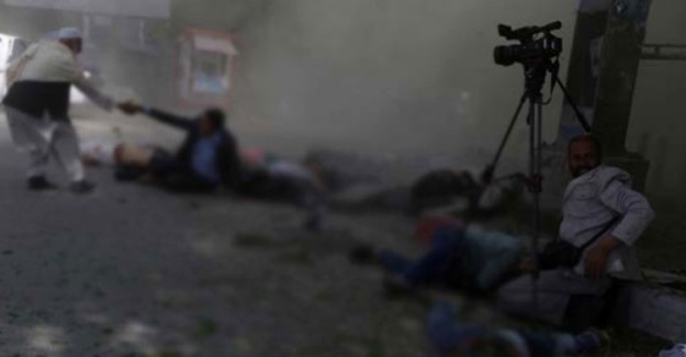 Afganistan'da Saldırıyı DEAŞ Üstlendi! Gazetecilerde Hayatını Kaybetti