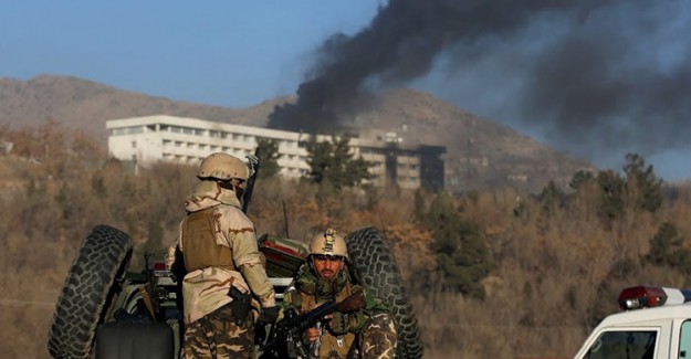 Afganistan'da Taliban Saldırısı, 21 Ölü