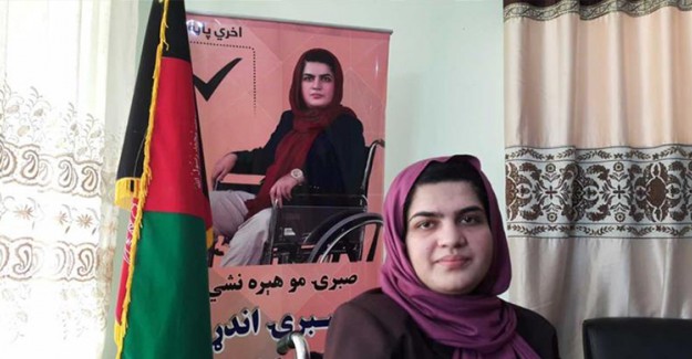 Afganistan'ın Kadın Adayı Değişim Vadediyor 