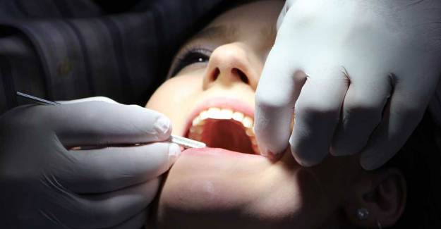 Ağız İçindeki Büyük Tehlike: 20'lik Diş!