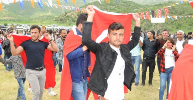 AK Parti, Adı Terörle Anılan Uludere'de Festival Düzenledi
