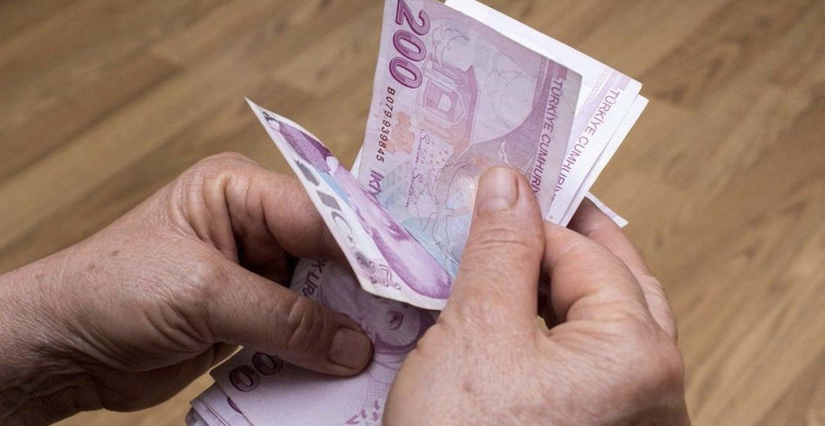 AK Parti'den asgari ücret ve emekli zammına yönelik kritik açıklama geldi! 'Yüzde 40'lara varan dokunuş'