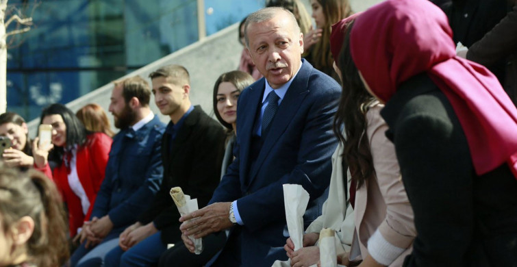 AK Parti'den Z Kuşağı Hamlesi! Başkan Erdoğan Gençlerle Buluşuyor