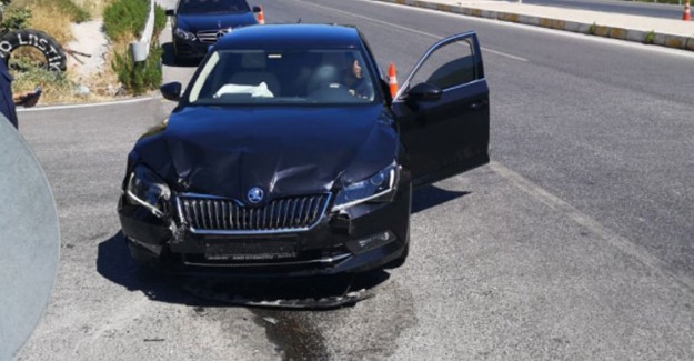 AK Partili İki Milletvekili Trafik Kazası Geçirdi!