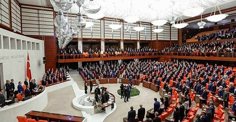 AK Parti'nin Yeni Anayasa Taslağının Detayları Belli Oldu