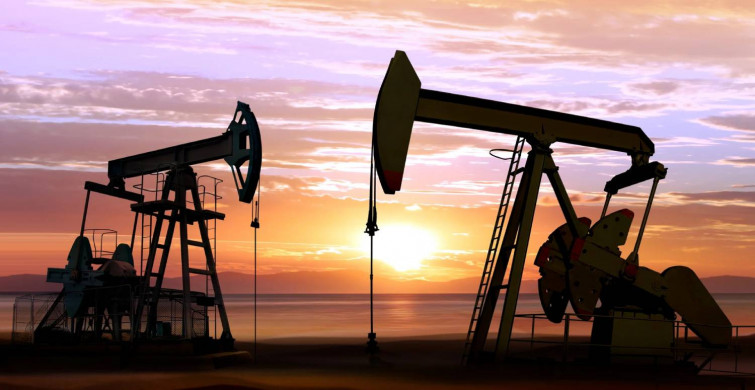 Akaryakıt fiyatları için sevindiren haber: Brent petrol varil fiyatı 77,79 dolar oldu