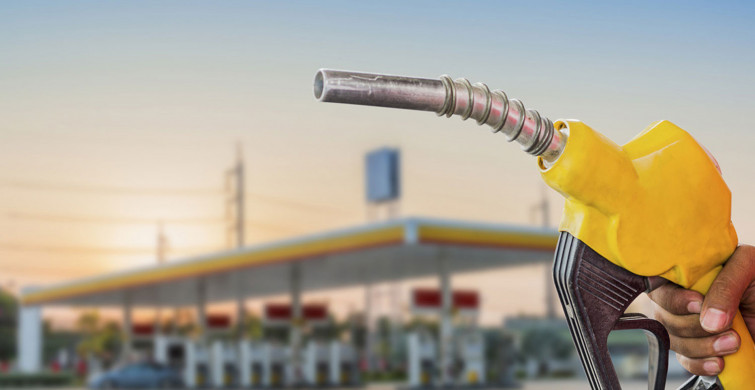 Akaryakıt fiyatlarında son gelişmeler: Brent petrol 110 dolar seviyelerinde, motorine zam beklentisi!