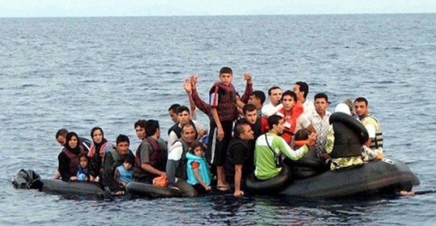 Akdeniz'de Göçmen Kurtarma Operasyonu!
